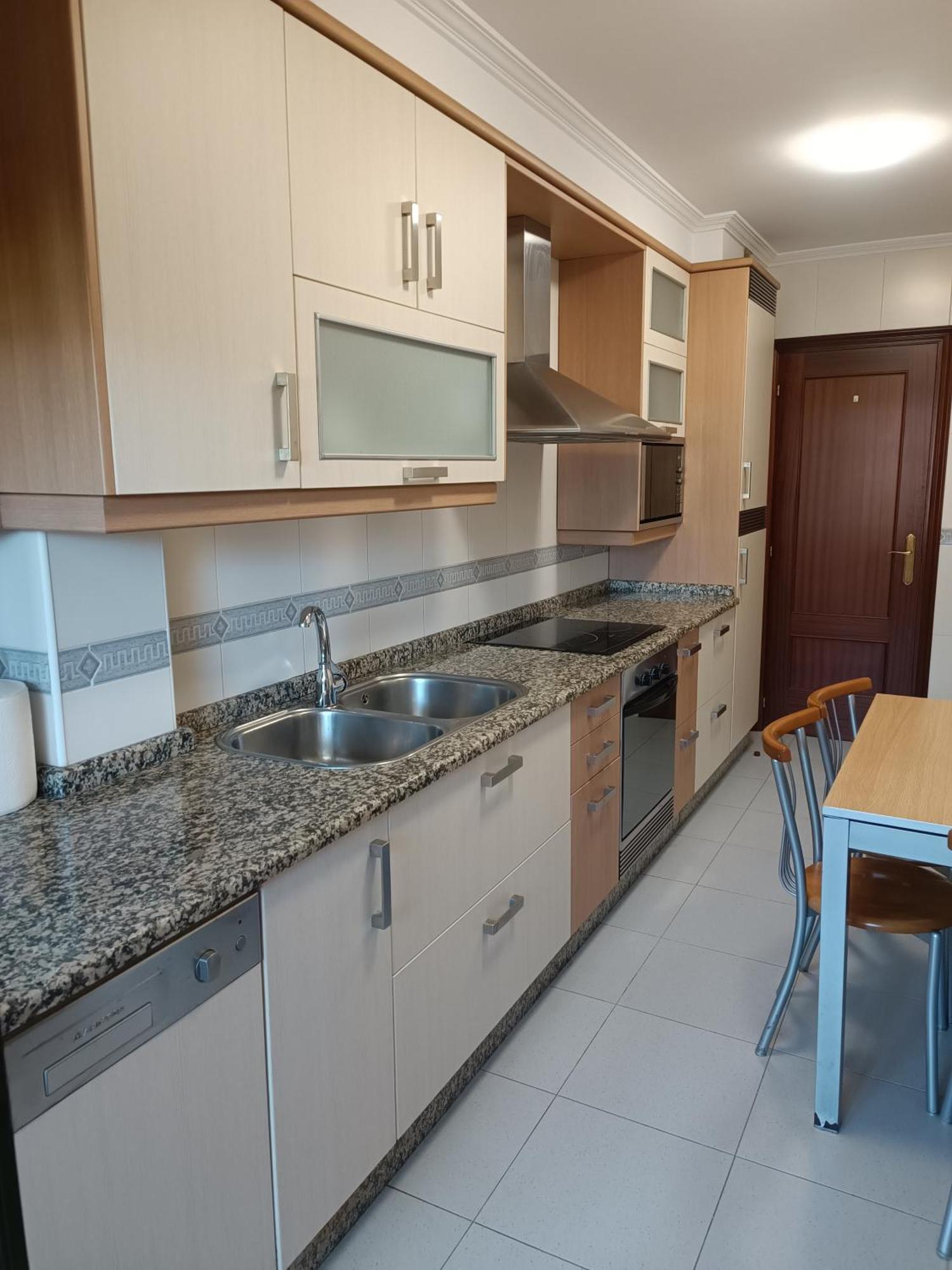 Atico Con 3 Habitaciones En Poio Kültér fotó